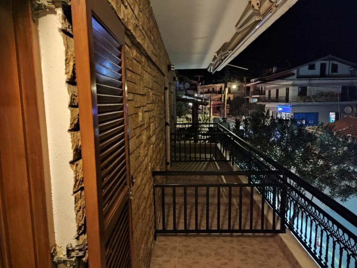 Ξενώνας Φωτεινη Ouranoupoli Extérieur photo