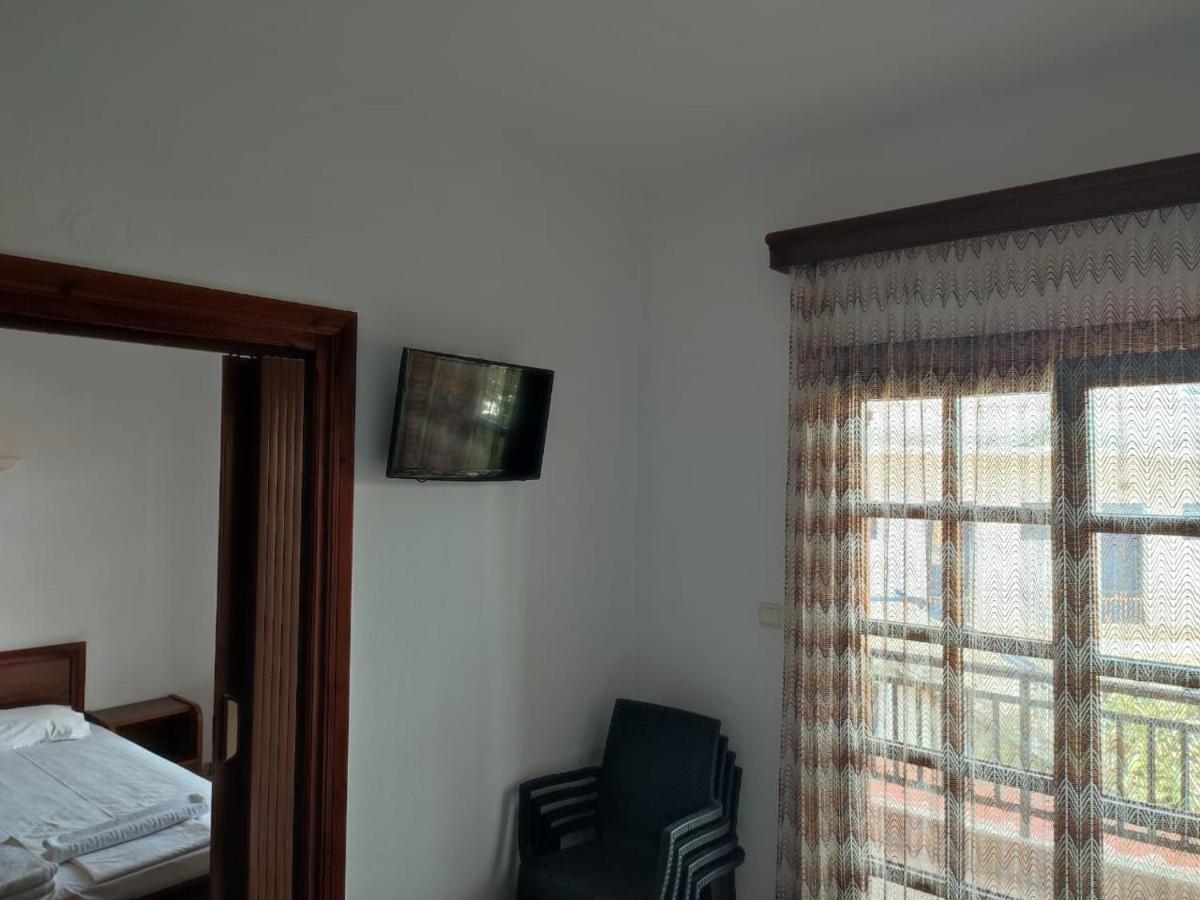 Ξενώνας Φωτεινη Ouranoupoli Extérieur photo