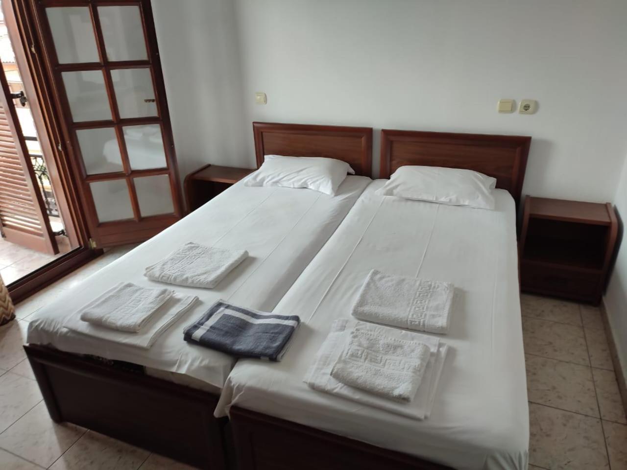 Ξενώνας Φωτεινη Ouranoupoli Extérieur photo